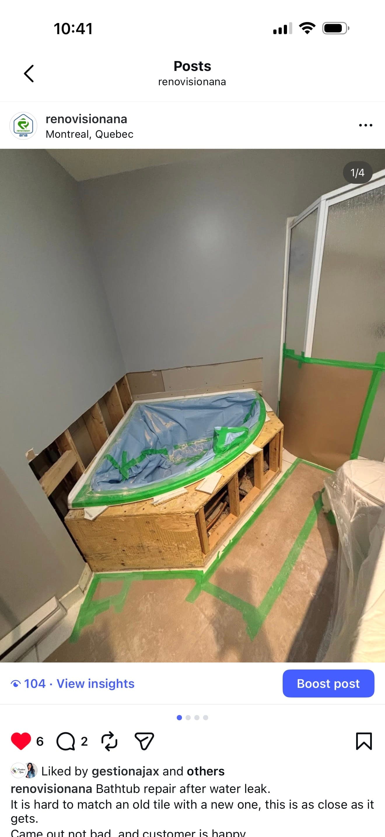 Before: Bathtub Surround Repair After Water Leak